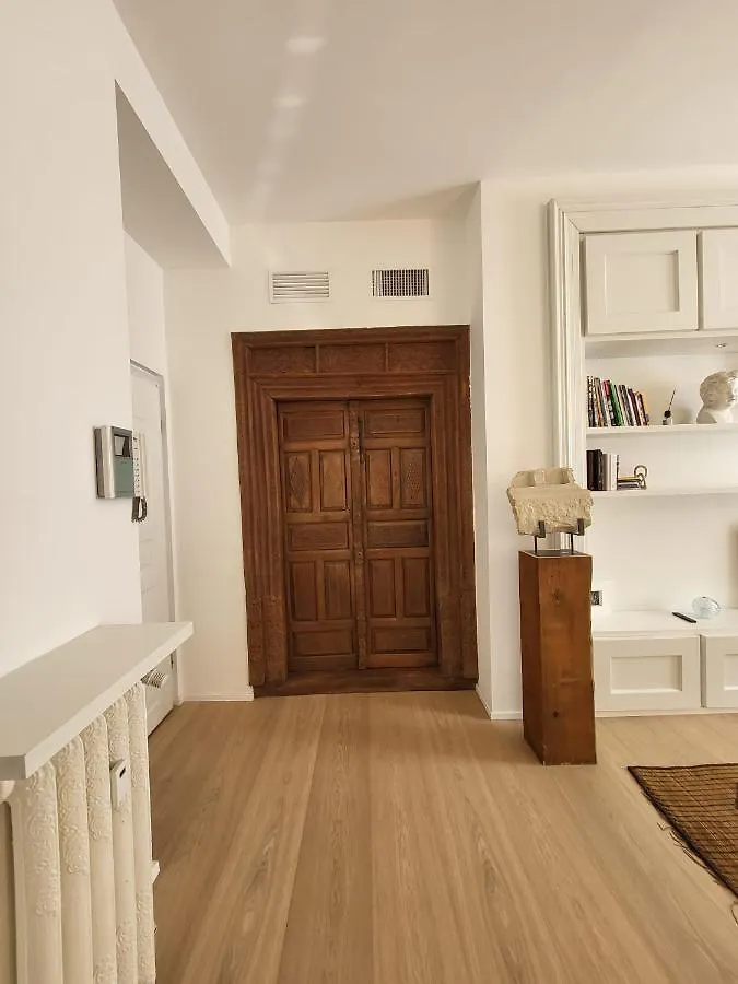 מילאנו Home 29 דירה